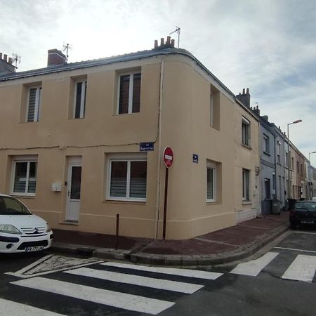 Maison Chez Fredo กาเลส์ ภายนอก รูปภาพ